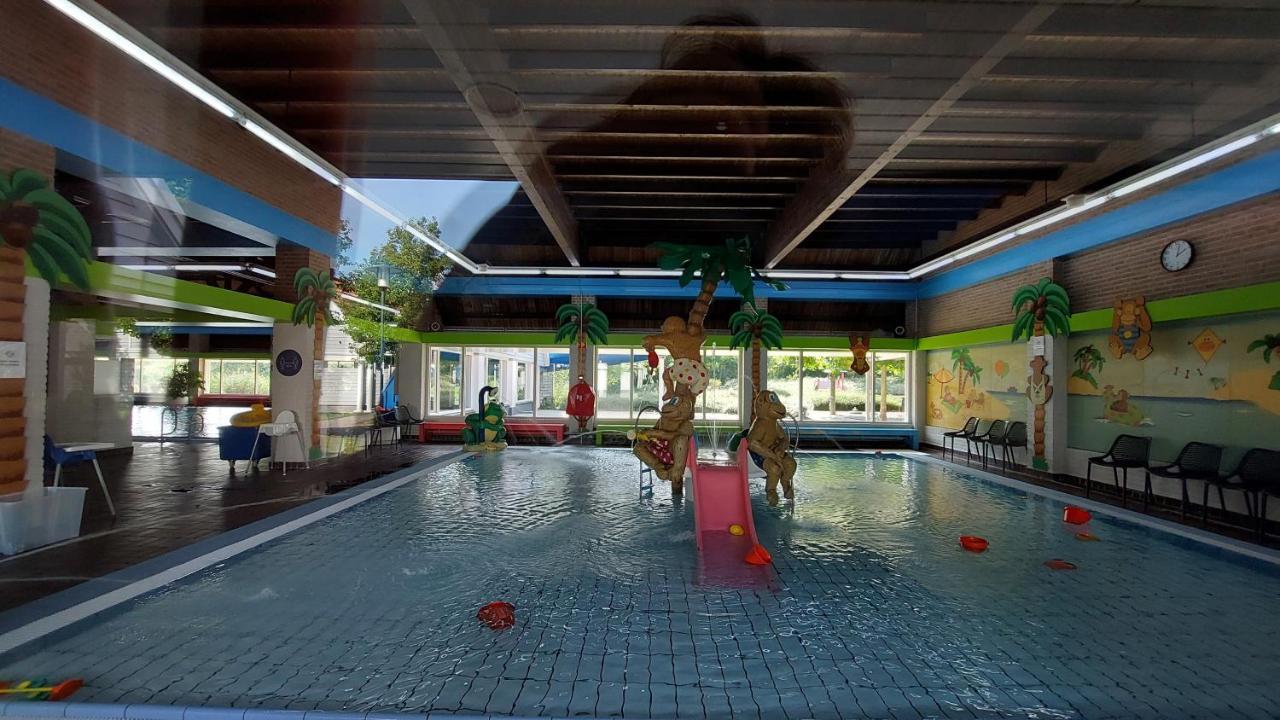 Vakantiehuis Ruby Bruinisse Buitenkant foto